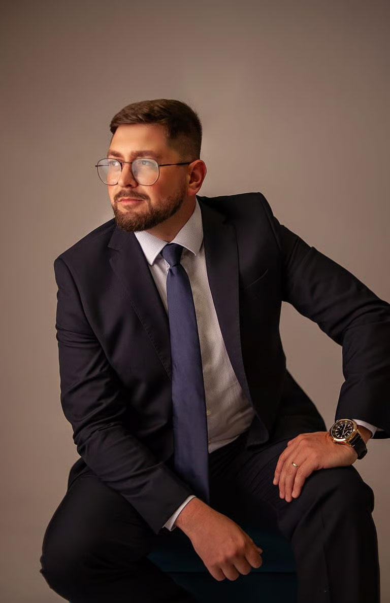 Dr. Bruno Ruppel no escritório